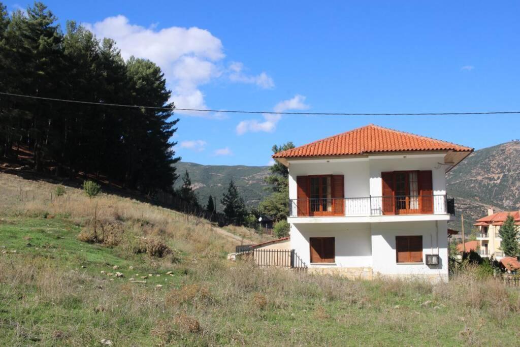 Velia Guesthouse Kalávrita Kültér fotó